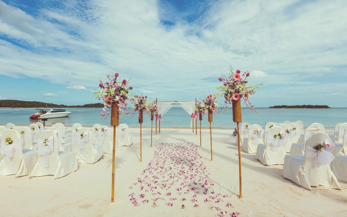7 Reasons Why Having a Wedding Planner is So Worth It